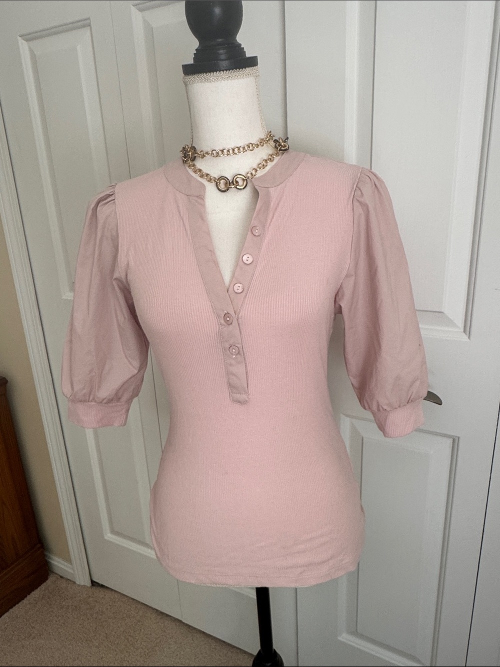 Melrose and Market Dusty Pink Puff-Sleeve Henley Top
